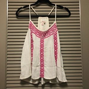 🎉2/$8 Aztec tank top 🌺